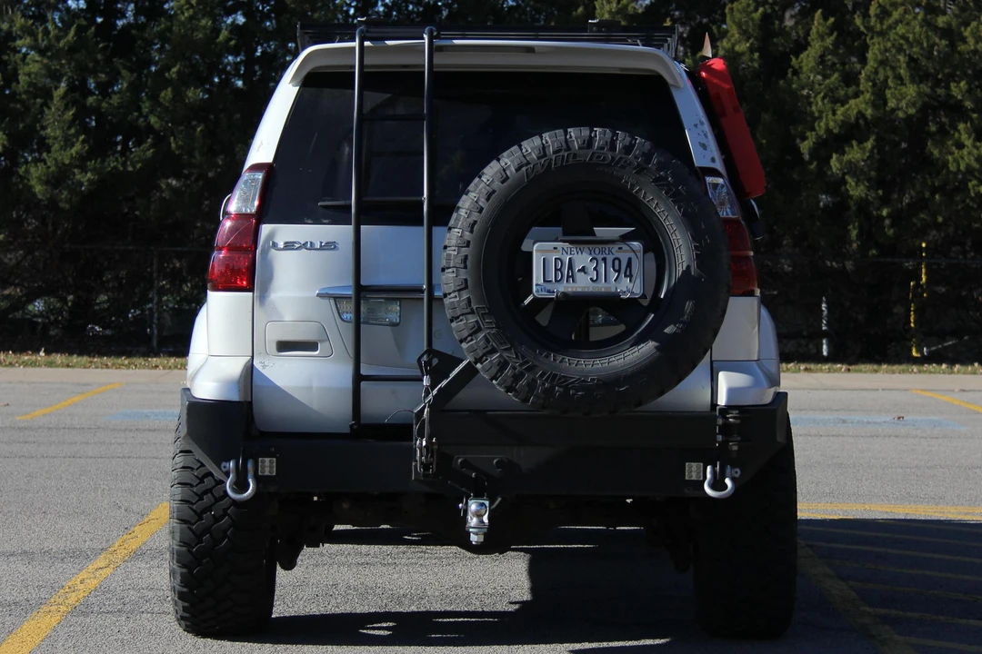 2006 Lexus GX 1st Gen - Image 5 of 9