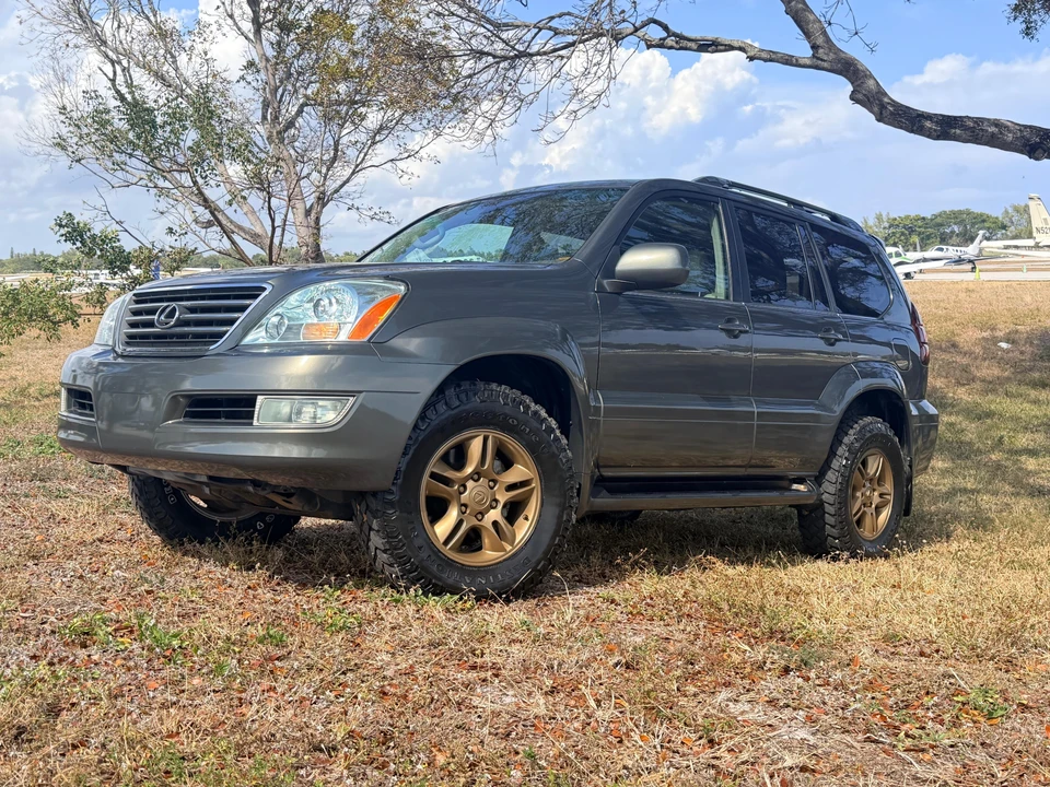 2006 Lexus GX 1st Gen - Image 8 of 31