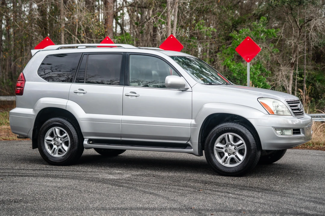 2006 Lexus GX 1st Gen - Image 26 of 31
