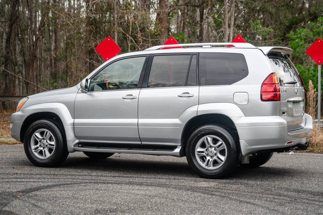 2006 Lexus GX 1st Gen - Image 13 of 31