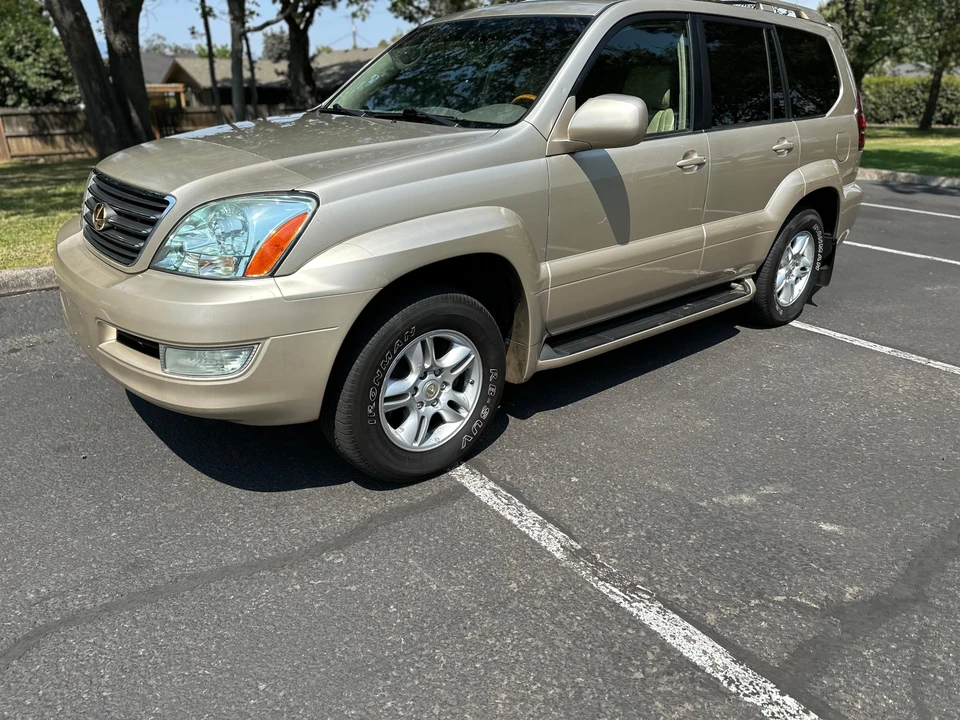 2006 Lexus GX 1st Gen - Image 18 of 31