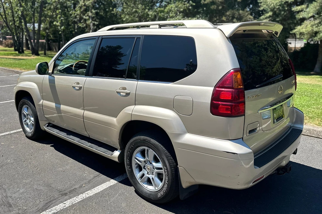 2006 Lexus GX 1st Gen - Image 4 of 31