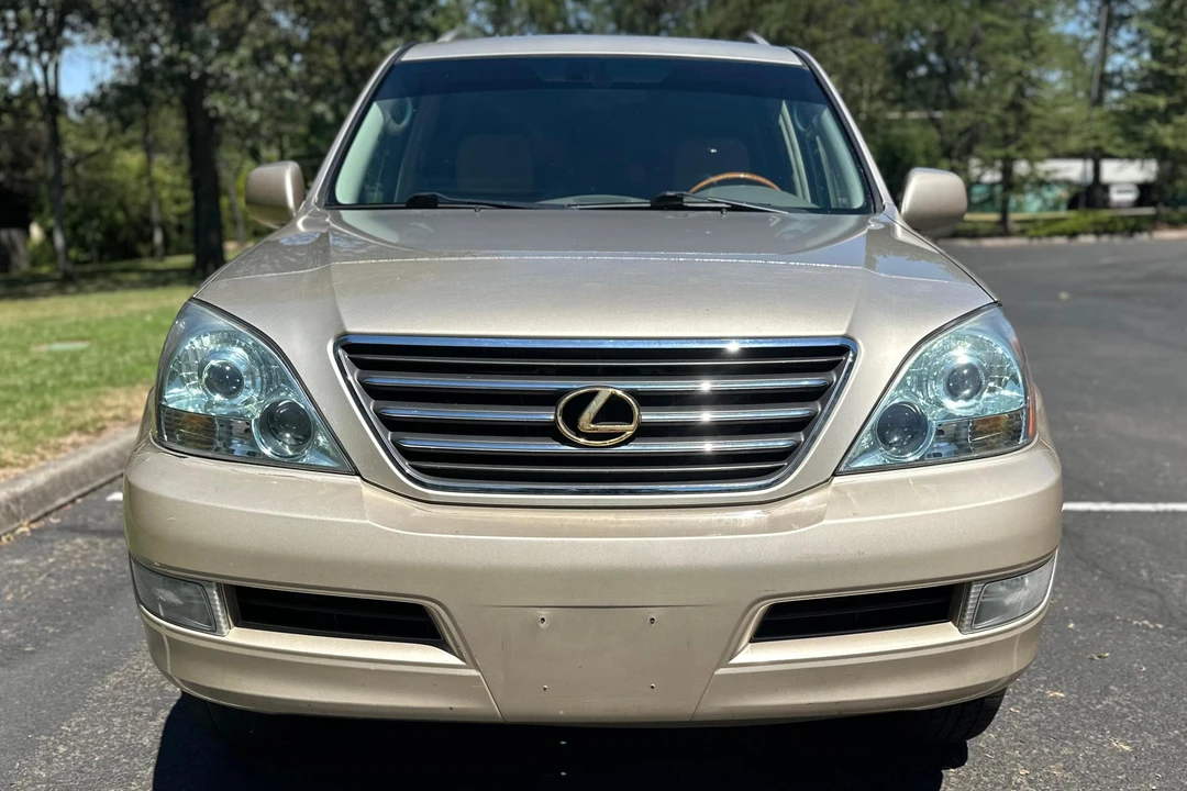 2006 Lexus GX 1st Gen - Image 2 of 31