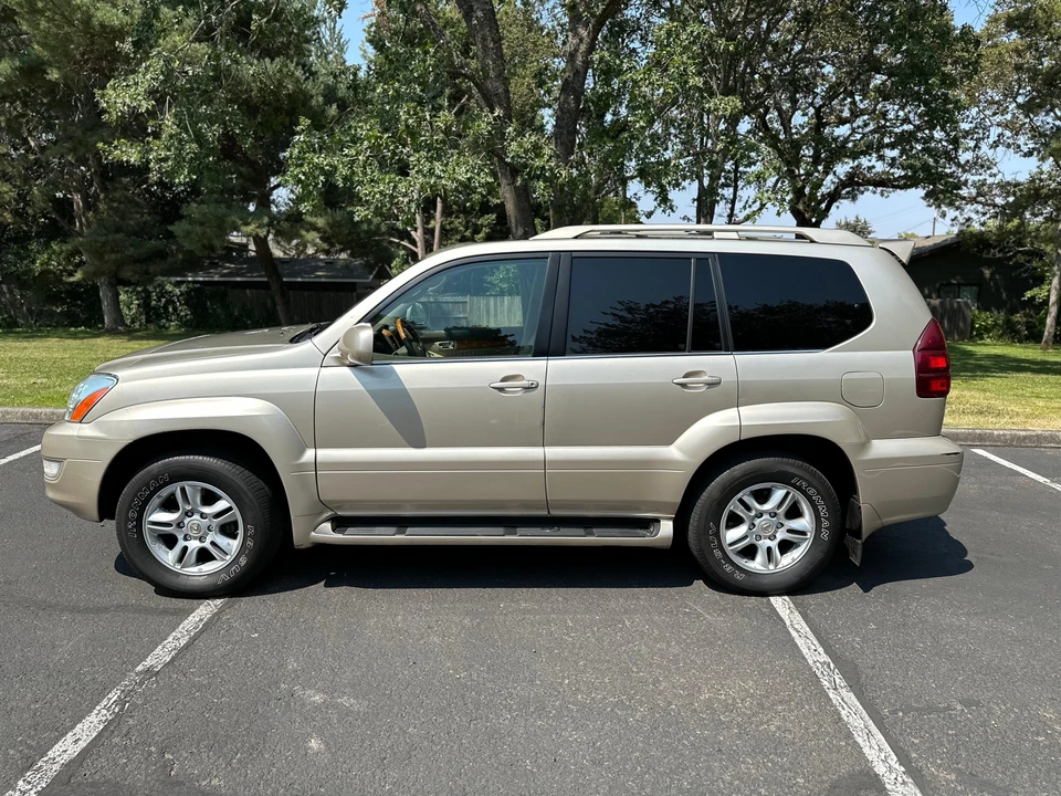 2006 Lexus GX 1st Gen - Image 20 of 31
