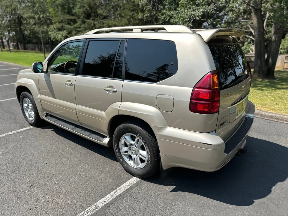 2006 Lexus GX 1st Gen - Image 30 of 31