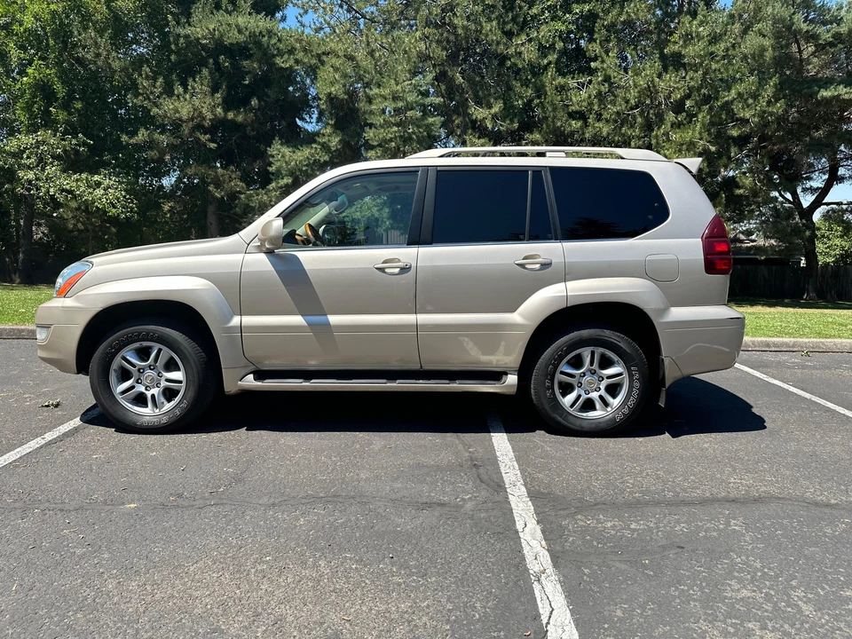 2006 Lexus GX 1st Gen - Image 22 of 31