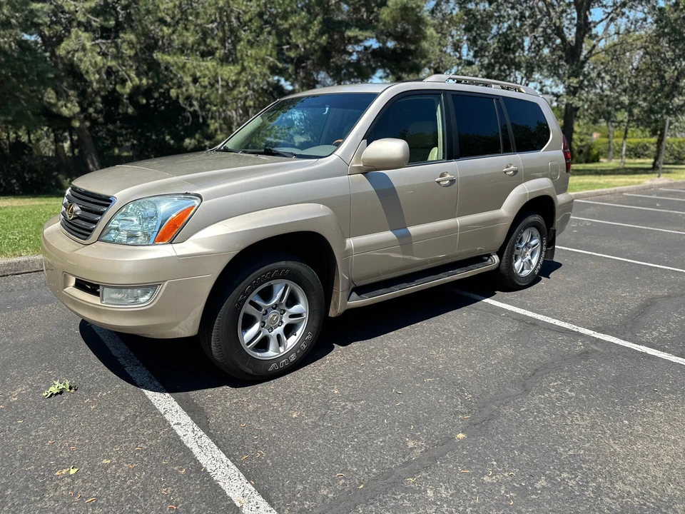 2006 Lexus GX 1st Gen - Image 16 of 31