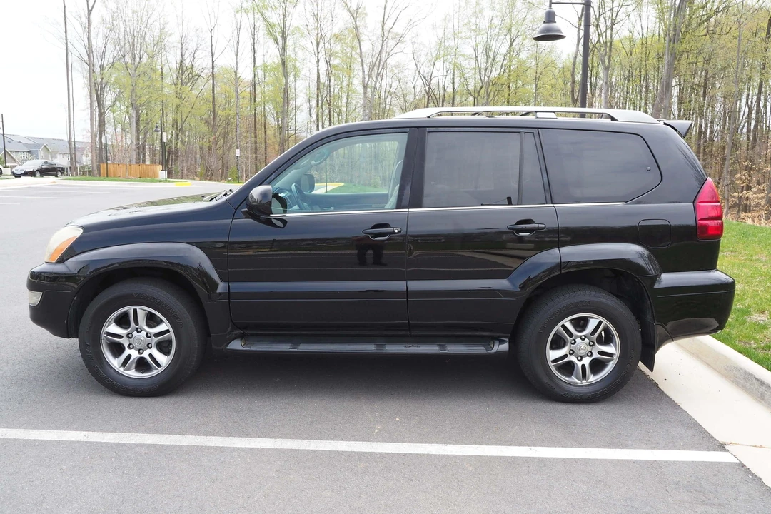 2006 Lexus GX 1st Gen - Image 3 of 31