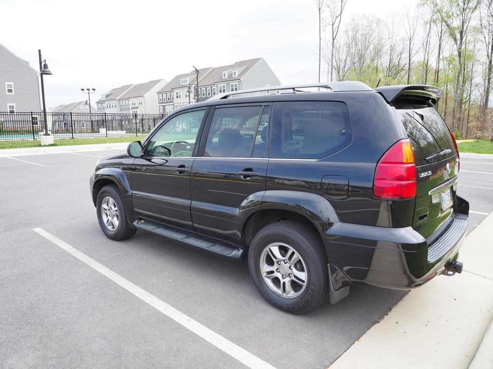 2006 Lexus GX 1st Gen - Image 14 of 31