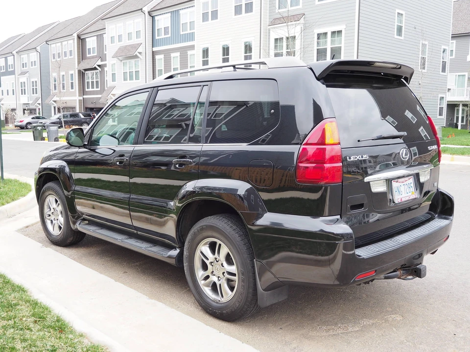 2006 Lexus GX 1st Gen - Image 15 of 31