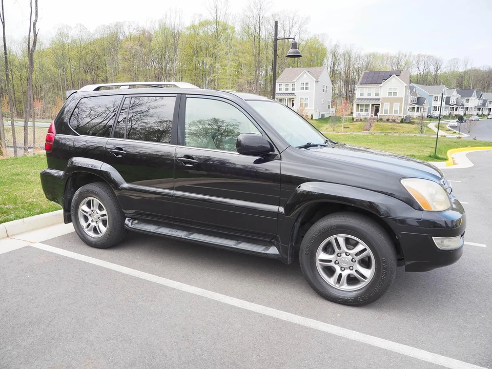 2006 Lexus GX 1st Gen - Image 29 of 31