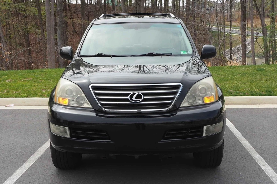 2006 Lexus GX 1st Gen - Image 2 of 31