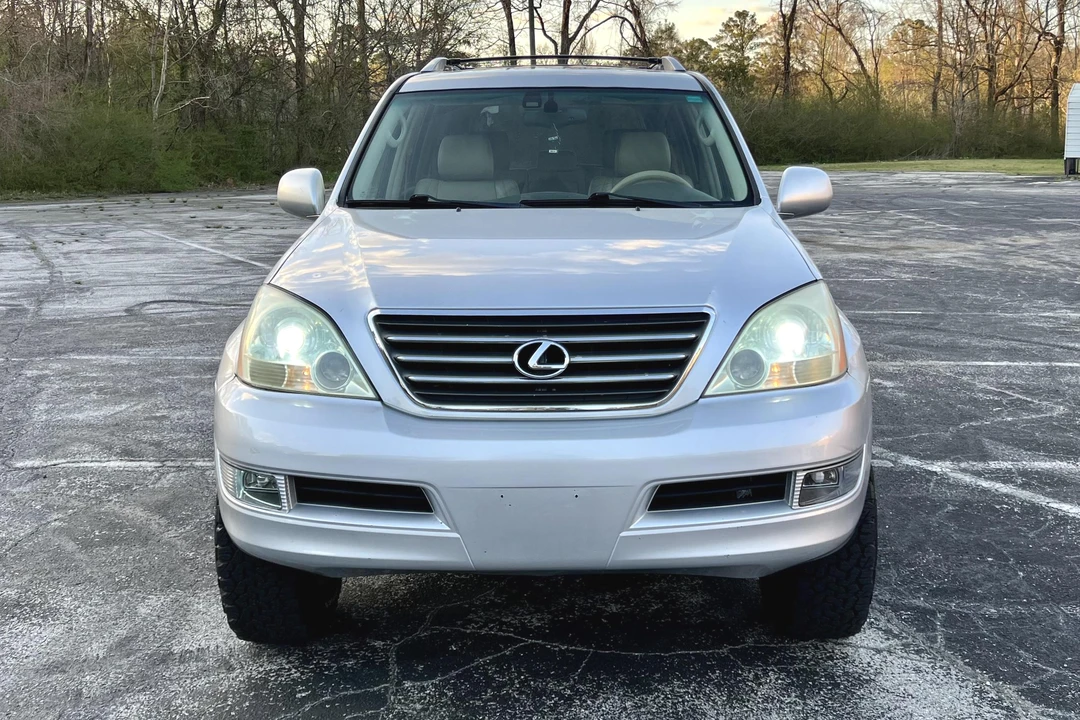 2006 Lexus GX 1st Gen - Image 2 of 31