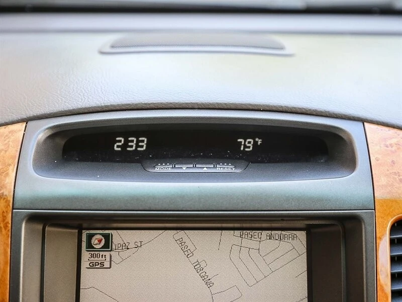 2006 Lexus GX 1st Gen - Image 20 of 21