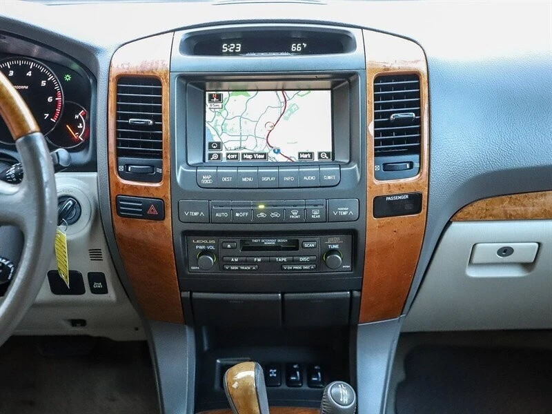 2006 Lexus GX 2nd Gen - Image 18 of 21