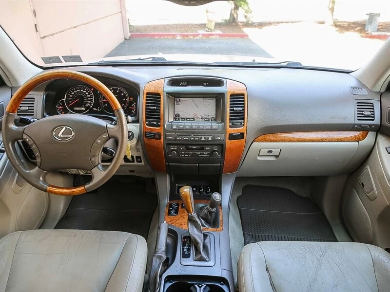 2006 Lexus GX 1st Gen - Image 17 of 21