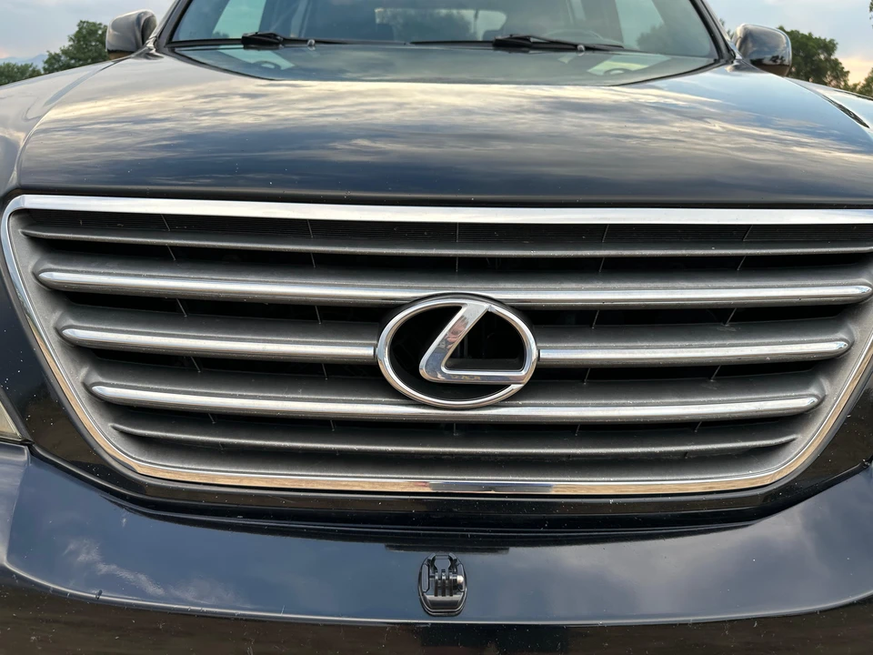 2006 Lexus GX 1st Gen - Image 18 of 31