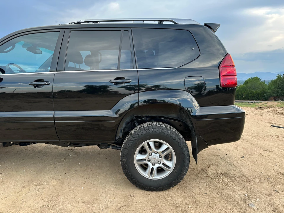 2006 Lexus GX 1st Gen - Image 10 of 31