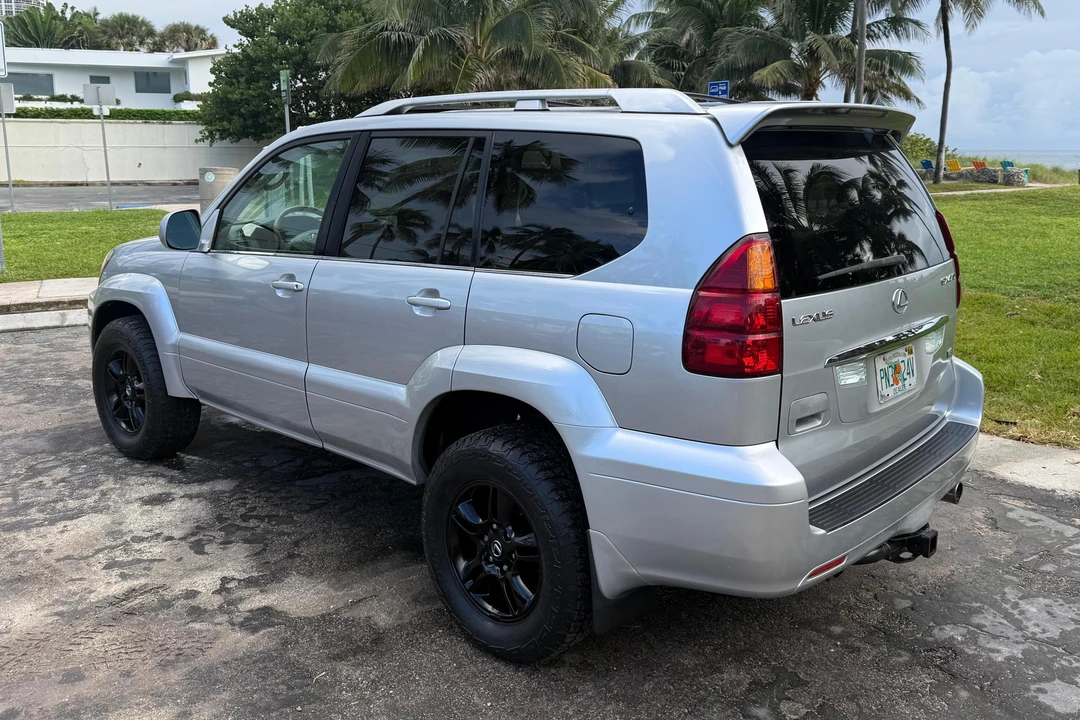 2006 Lexus GX 1st Gen - Image 4 of 31