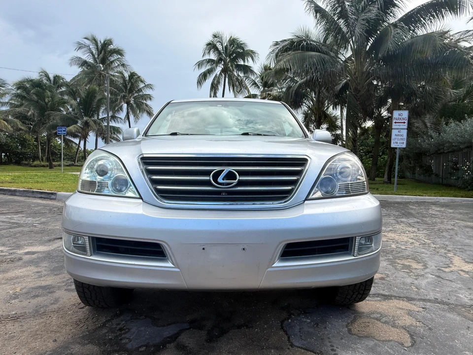 2006 Lexus GX 1st Gen - Image 13 of 31