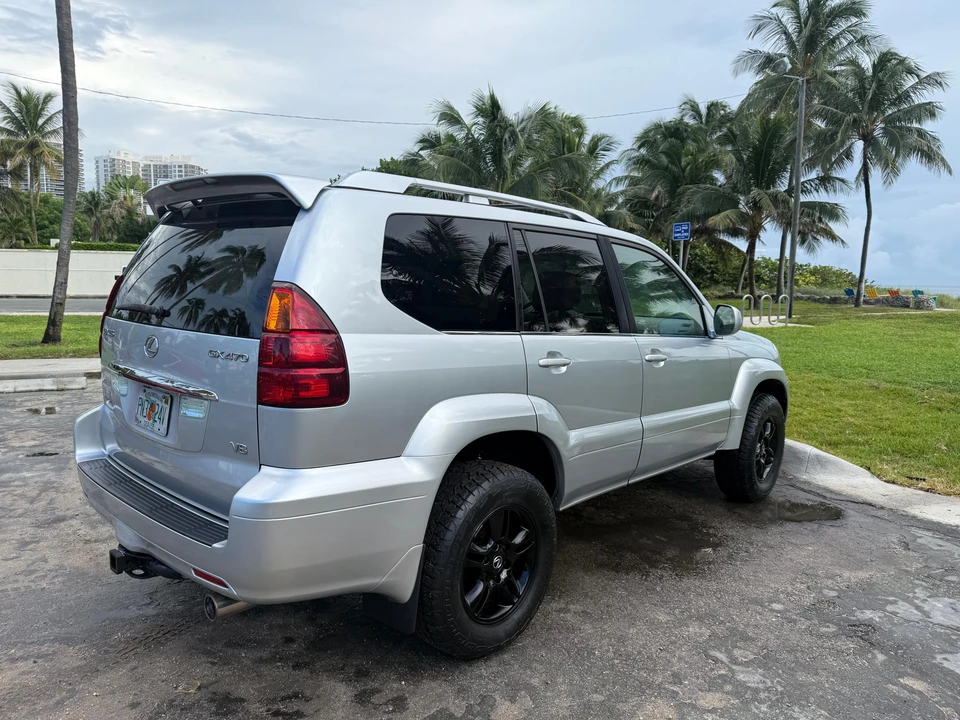 2006 Lexus GX 1st Gen - Image 18 of 31