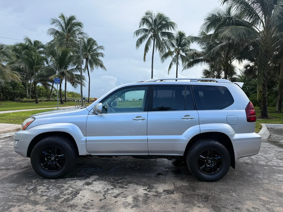 2006 Lexus GX 1st Gen - Image 15 of 31