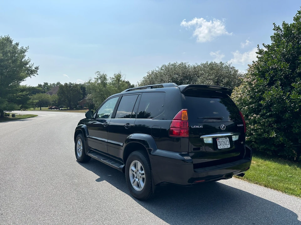 2006 Lexus GX 1st Gen - Image 25 of 31