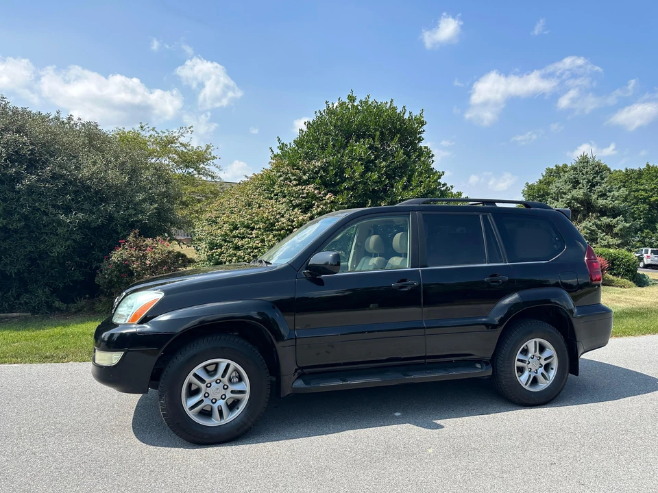 2006 Lexus GX 1st Gen - Image 18 of 31