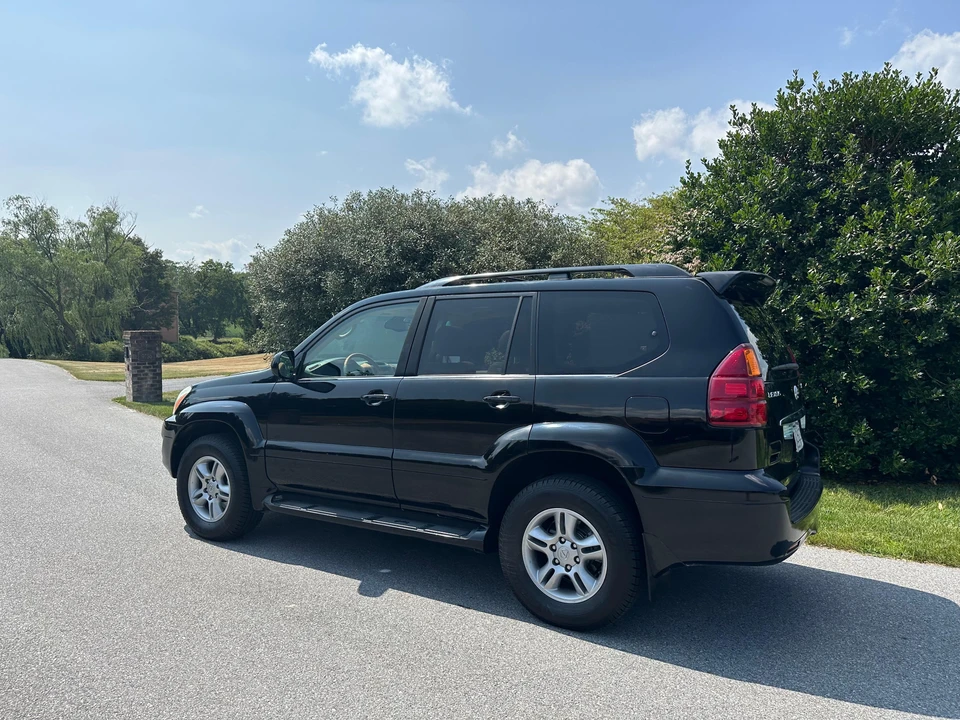 2006 Lexus GX 1st Gen - Image 22 of 31