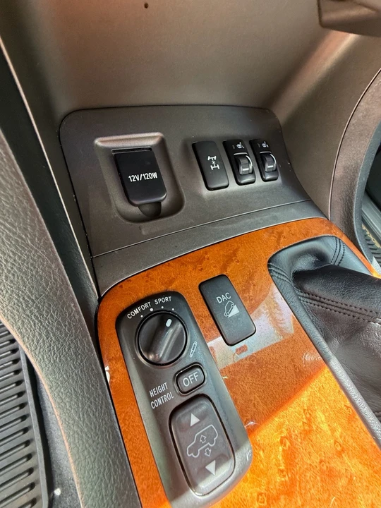 2006 Lexus GX 1st Gen - Image 14 of 18