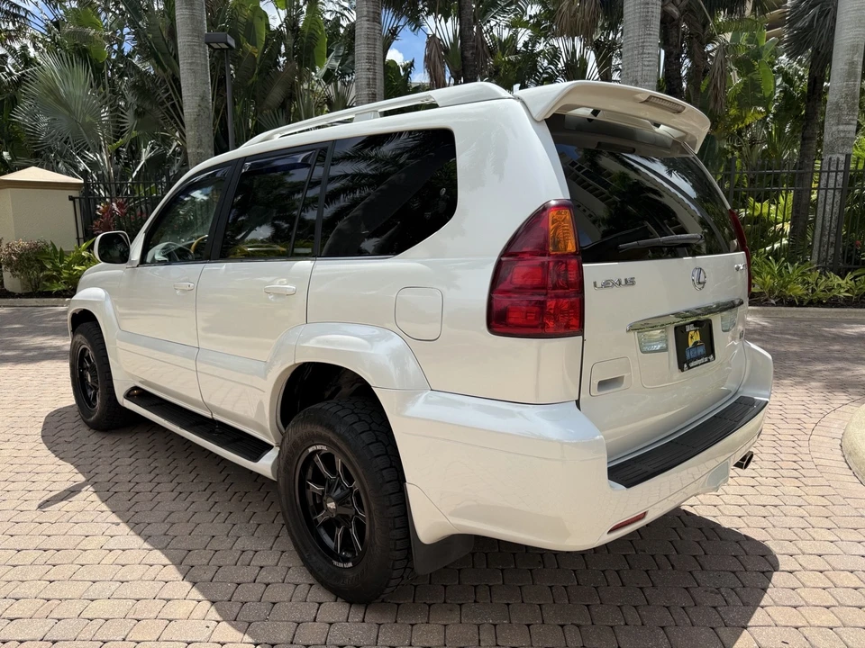 2006 Lexus GX 1st Gen - Image 5 of 18