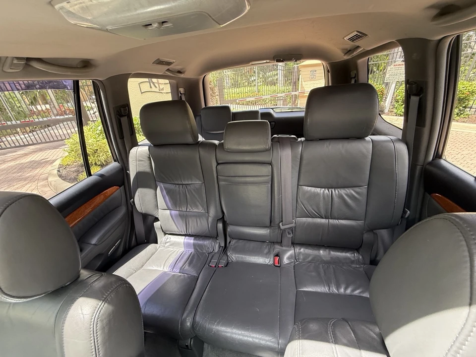 2006 Lexus GX 1st Gen - Image 15 of 18