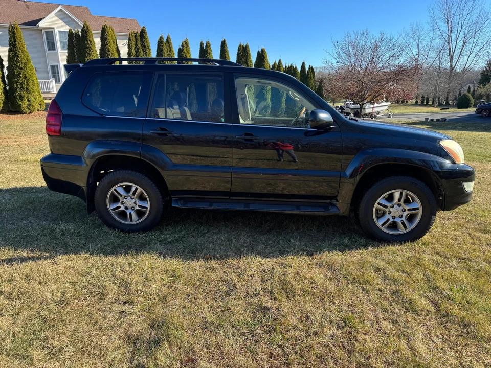 2006 Lexus GX 1st Gen - Image 17 of 31