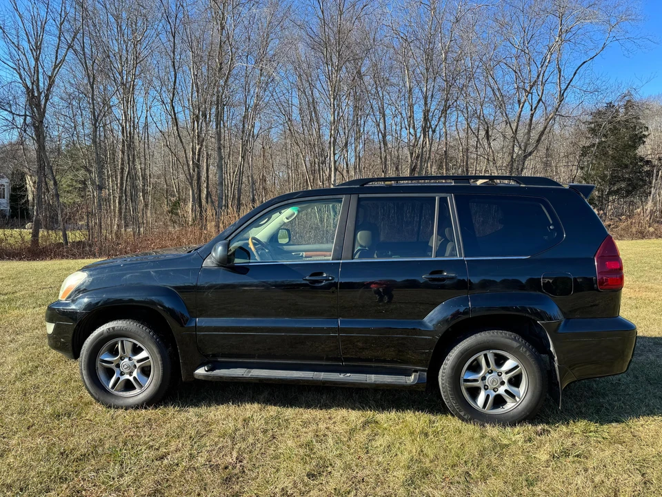 2006 Lexus GX 1st Gen - Image 10 of 31
