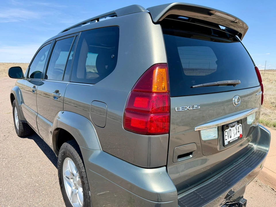 2006 Lexus GX 1st Gen - Image 19 of 31