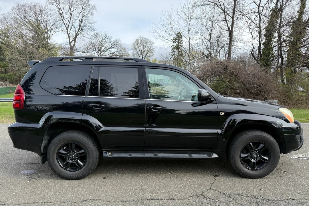 2006 Lexus GX 1st Gen - Image 3 of 31