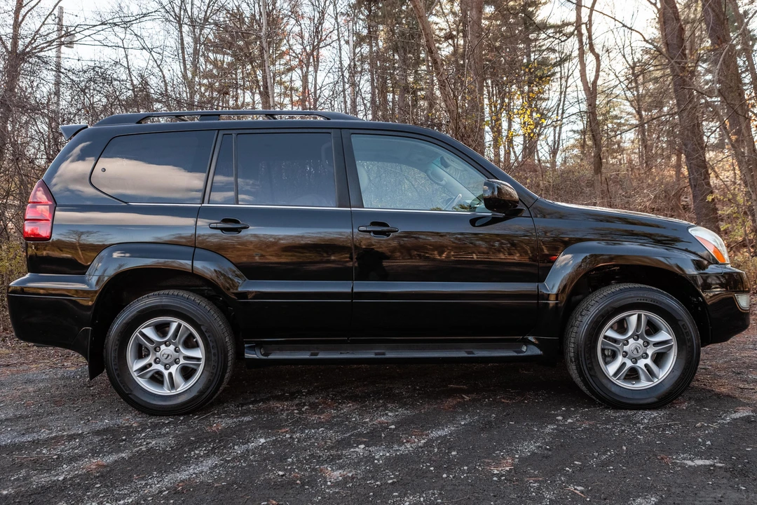 2006 Lexus GX 1st Gen - Image 3 of 31