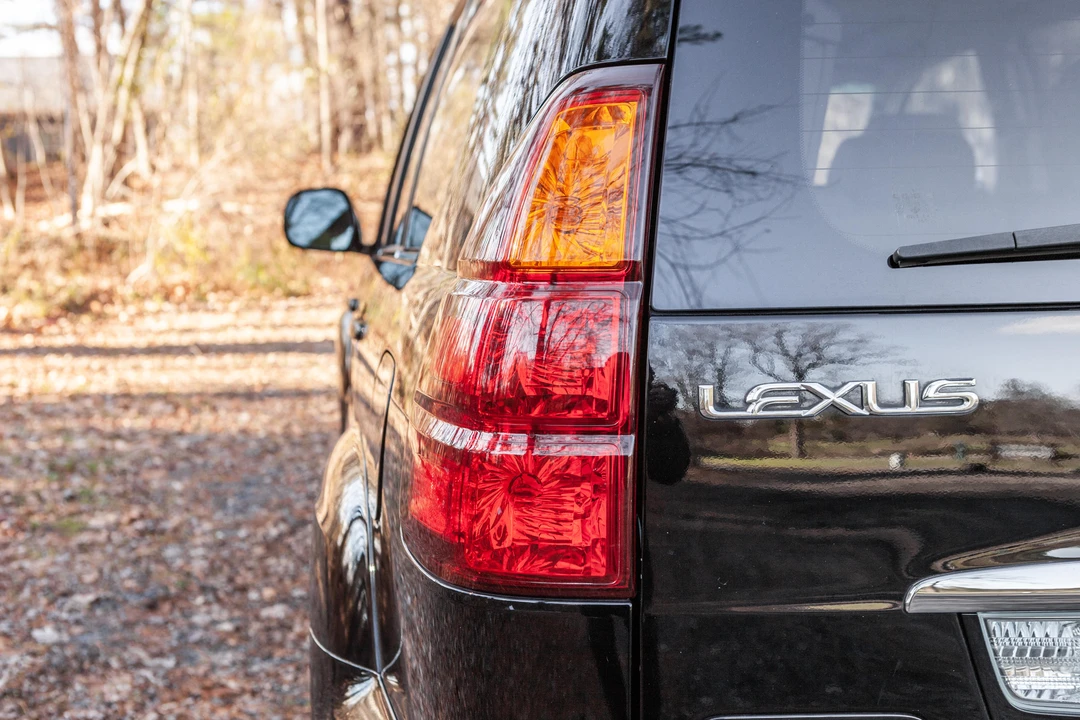 2006 Lexus GX 1st Gen - Image 22 of 31