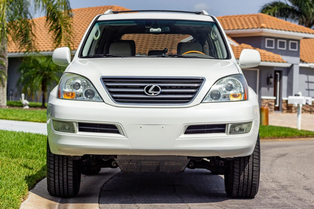 2006 Lexus GX 1st Gen - Image 2 of 31