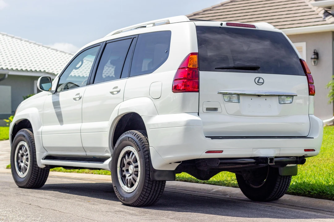 2006 Lexus GX 1st Gen - Image 4 of 31