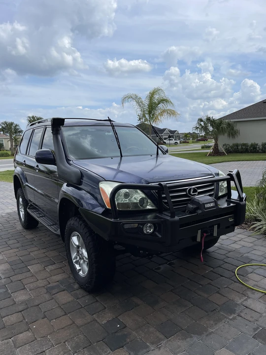 2006 Lexus GX 1st Gen - Image 10 of 18