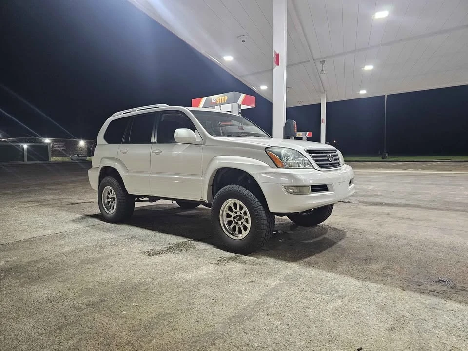 2006 Lexus GX 1st Gen - Image 16 of 16