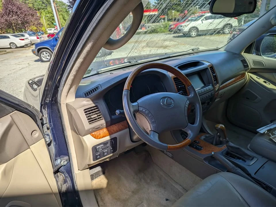 2006 Lexus GX 1st Gen - Image 8 of 14