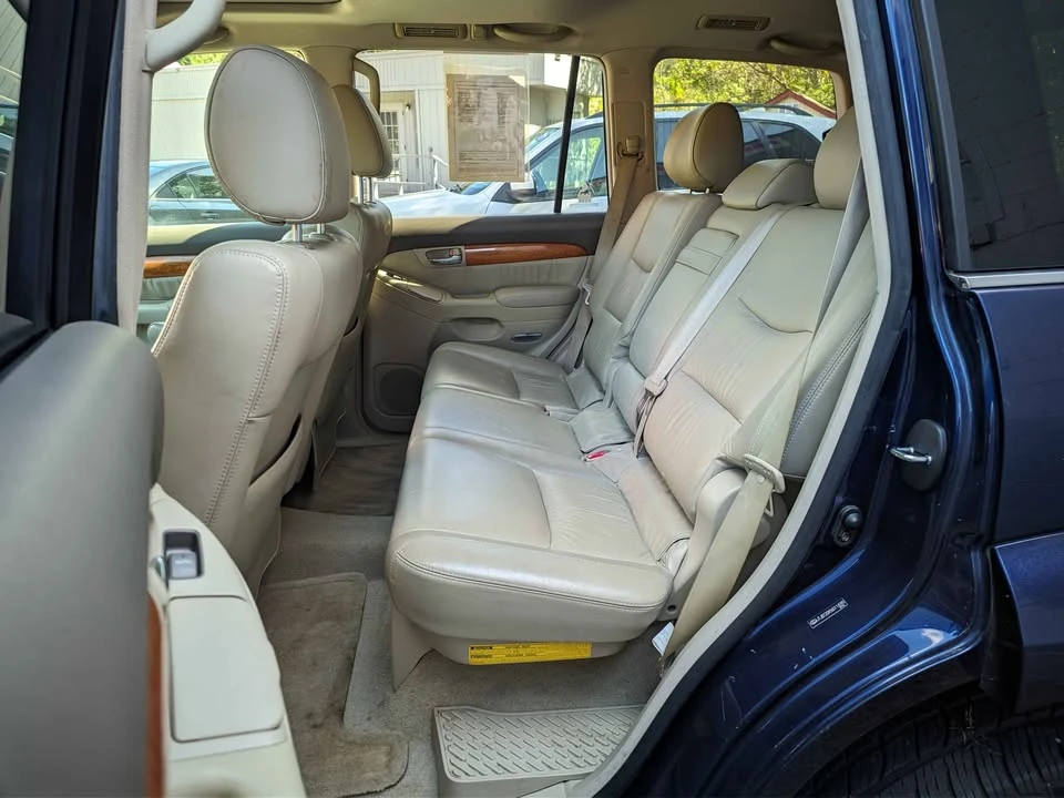 2006 Lexus GX 1st Gen - Image 13 of 14