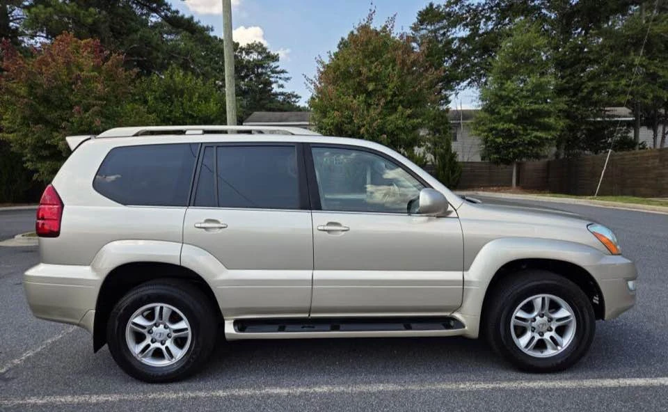 2006 Lexus GX 1st Gen - Image 7 of 20