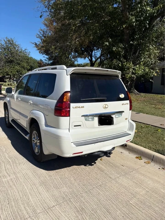 2006 Lexus GX 1st Gen - Image 3 of 7