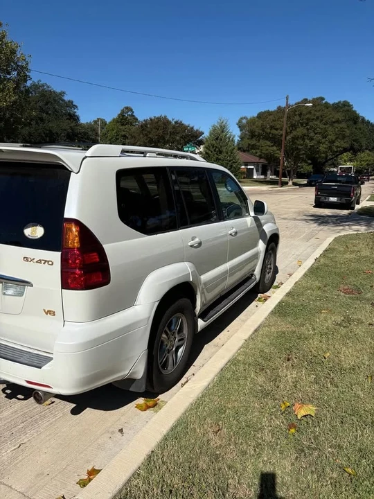 2006 Lexus GX 1st Gen - Image 4 of 7