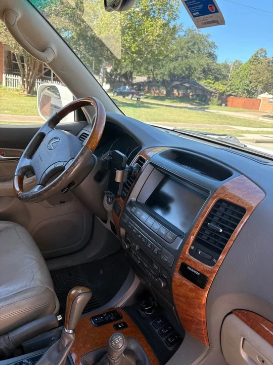 2006 Lexus GX 1st Gen - Image 6 of 7