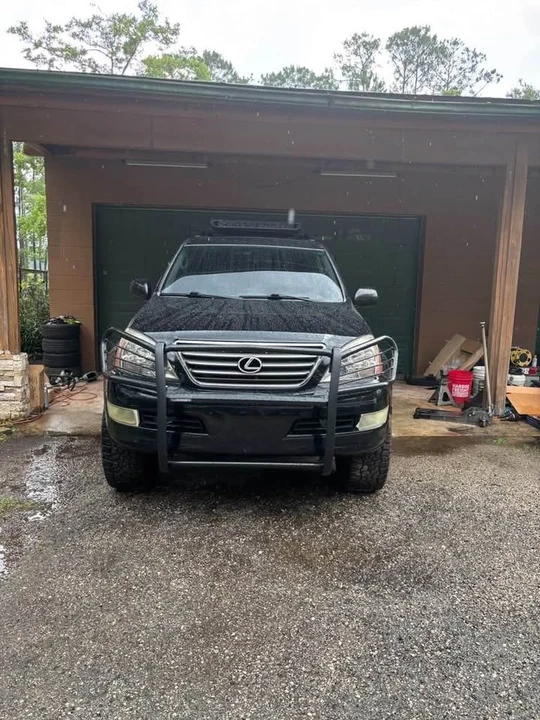 2006 Lexus GX 1st Gen - Image 3 of 4