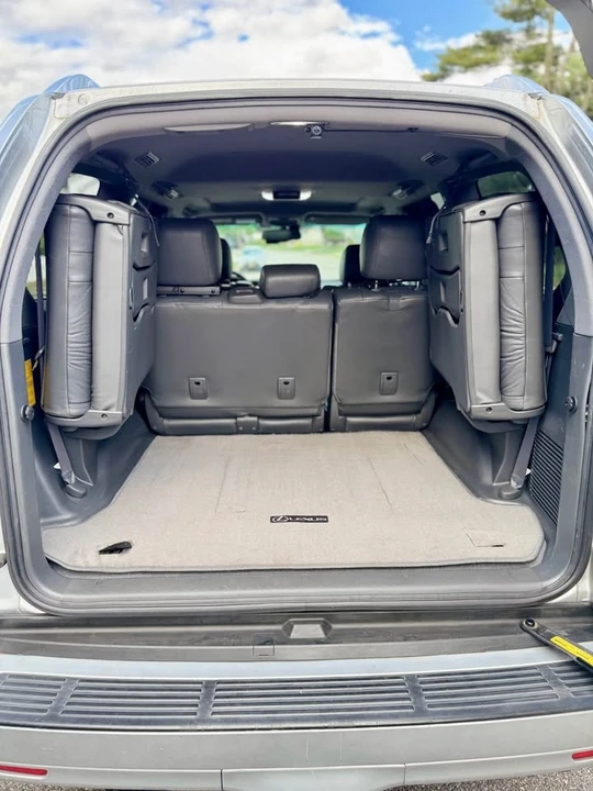 2006 Lexus GX 1st Gen - Image 16 of 20